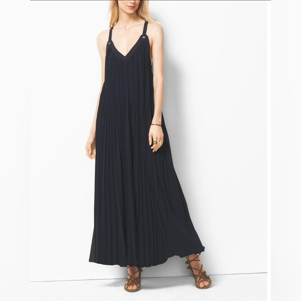 NWT Michael Kors, black, pleated chiffon maxi dress. Size PS.